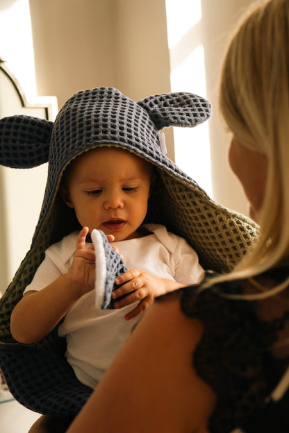 Cape de bain bébé en nid d'abeille
